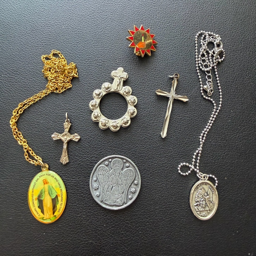 Vintage Religious Jewelry Lot